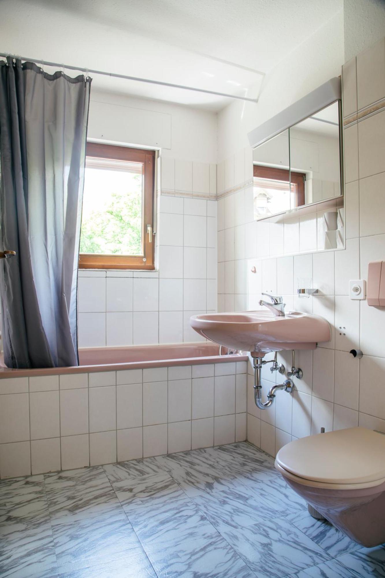 Between Lakes Apartments - 58 إنترلاكن الغرفة الصورة